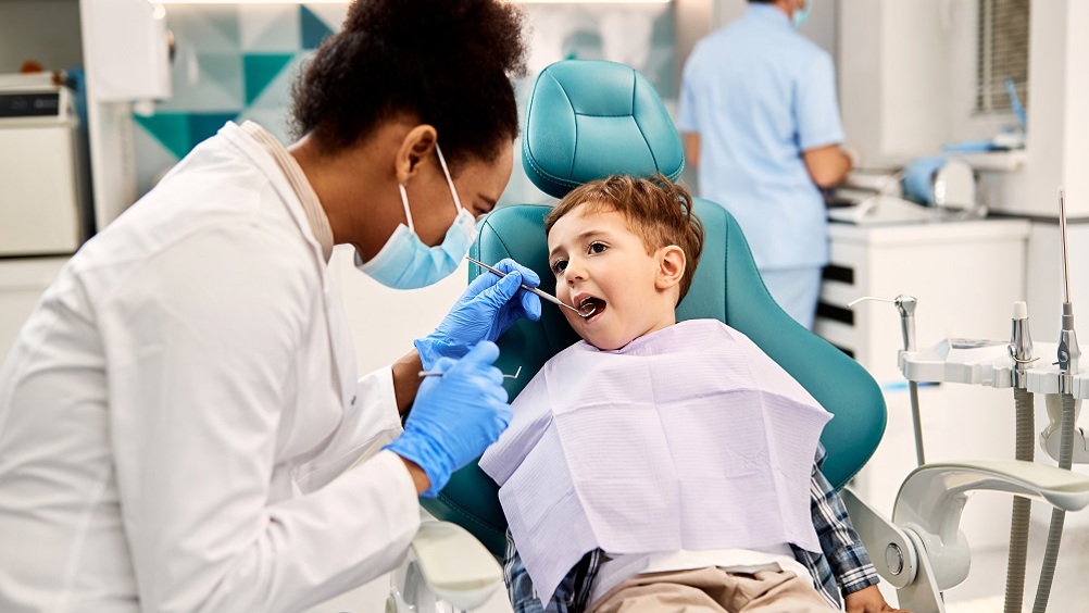 How Dental Microbiome Analysis Revolutionises Personalised Oral Health Strategies